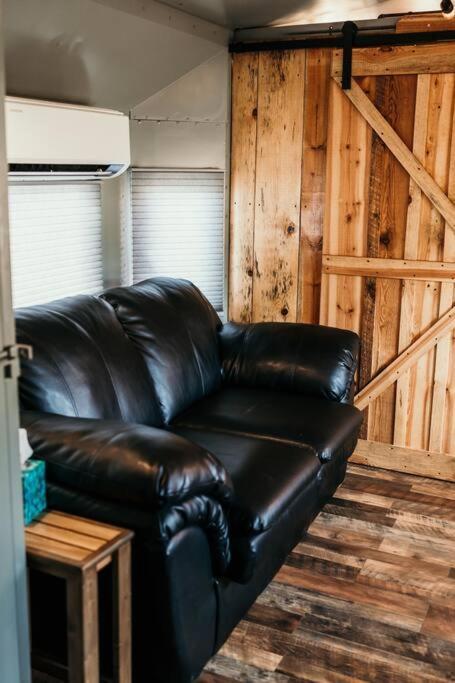 Hébergement de vacances Bourbon Trail: Caboose On The Farm