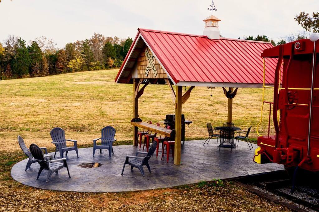 Hébergement de vacances Bourbon Trail: Caboose On The Farm